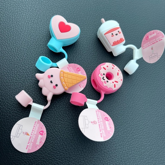 New 2025 Target Bullseye Valentines Straw Toppers💕 - Picture 1 of 1